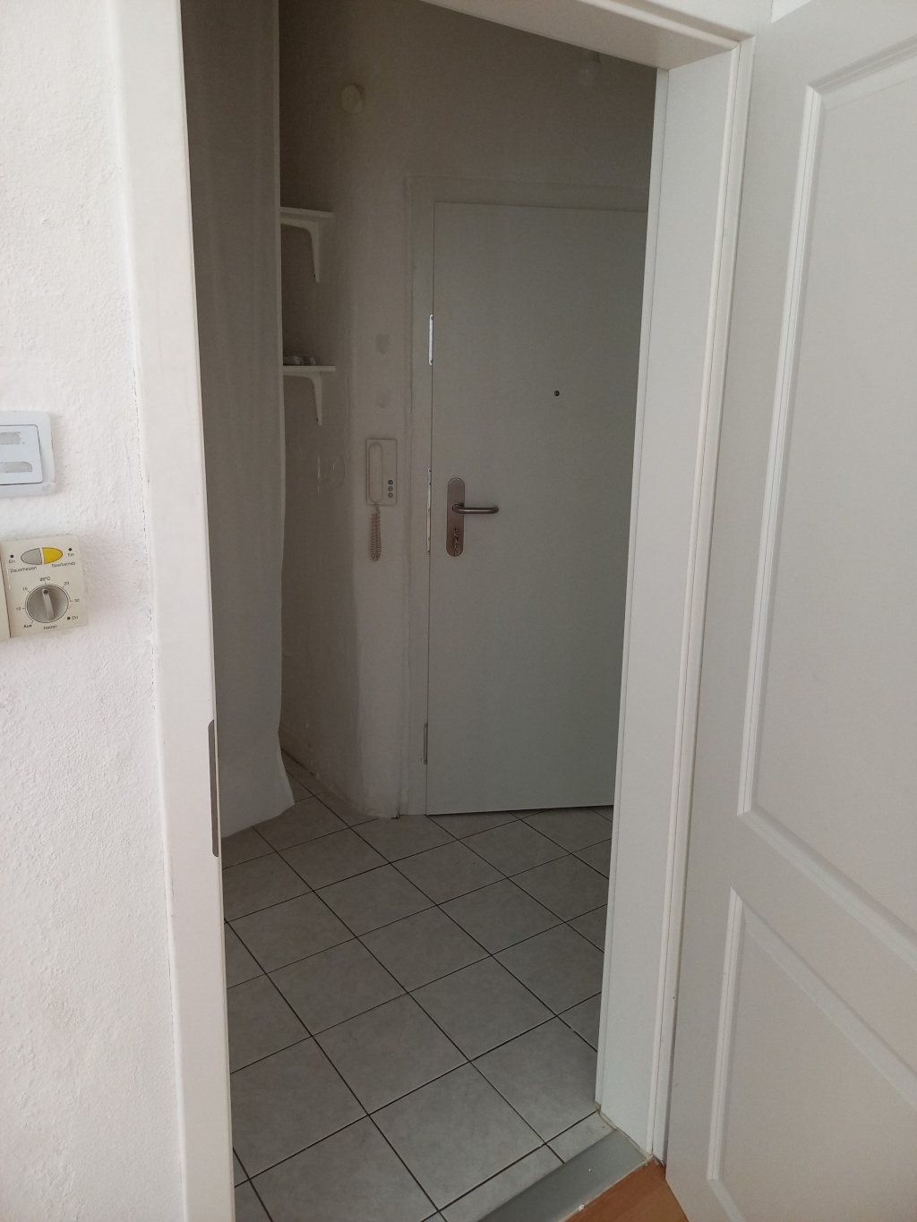 2-Zi-Wohnung in Stuttgart Süd zu vermieten – Böheimstrasse 87, 70199 Stuttgart Süd – Vorschaubild 6