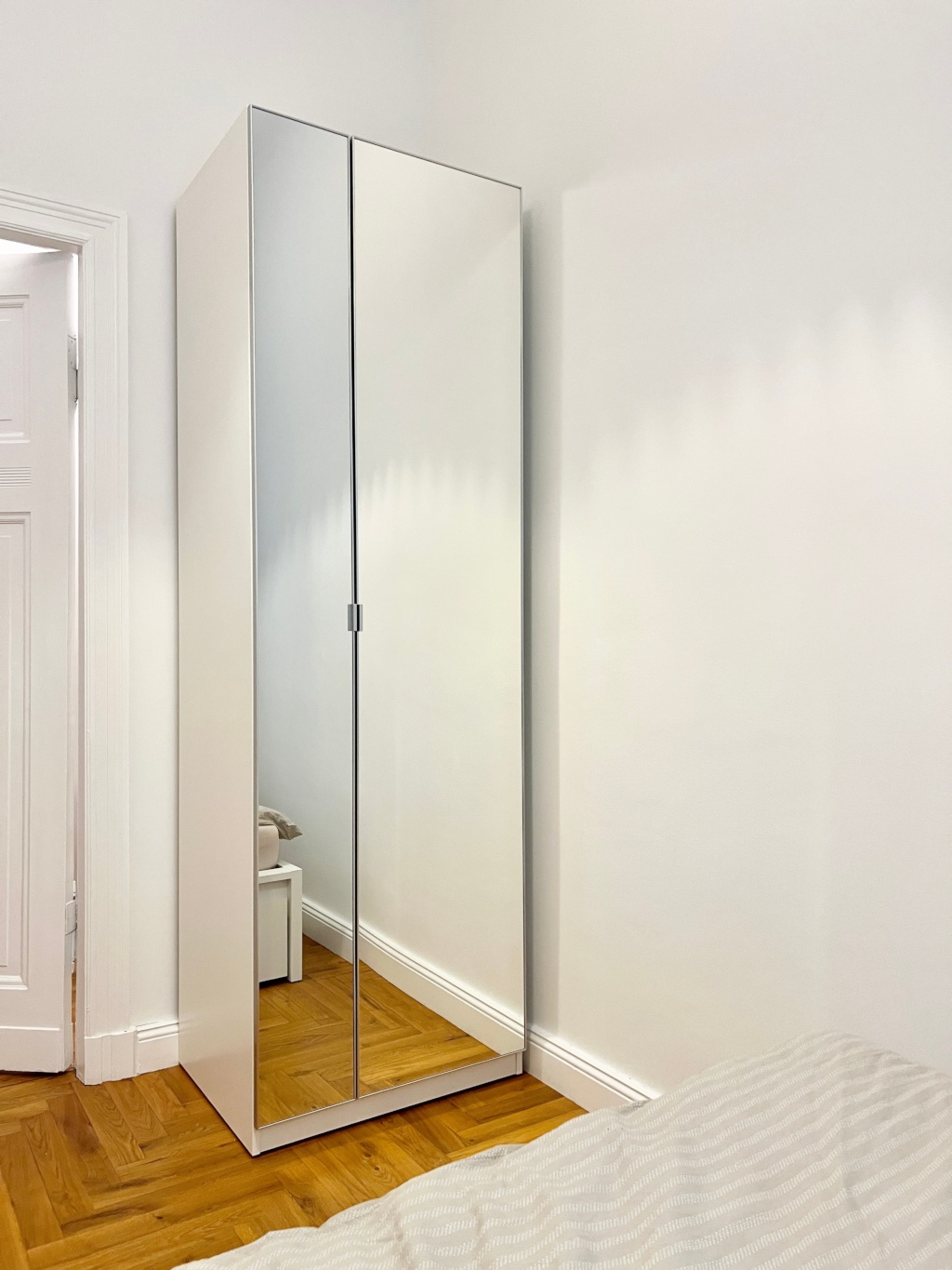 Charmante, ruhige, voll möblierte Altbauwohnung auf Zeit, Hinterhaus, Charlottenburg Berlin! – Philippistr 2, 14059 Berlin Charlottenburg – Vorschaubild 6