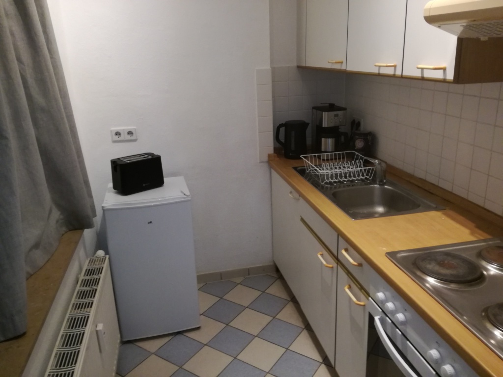 1,5 Zimmer Ideale Wohnung für Studenten zum Lernen und Abschalten – Lostauer Str. 6, 39106 Magdeburg Alte Neustadt – Vorschaubild 2