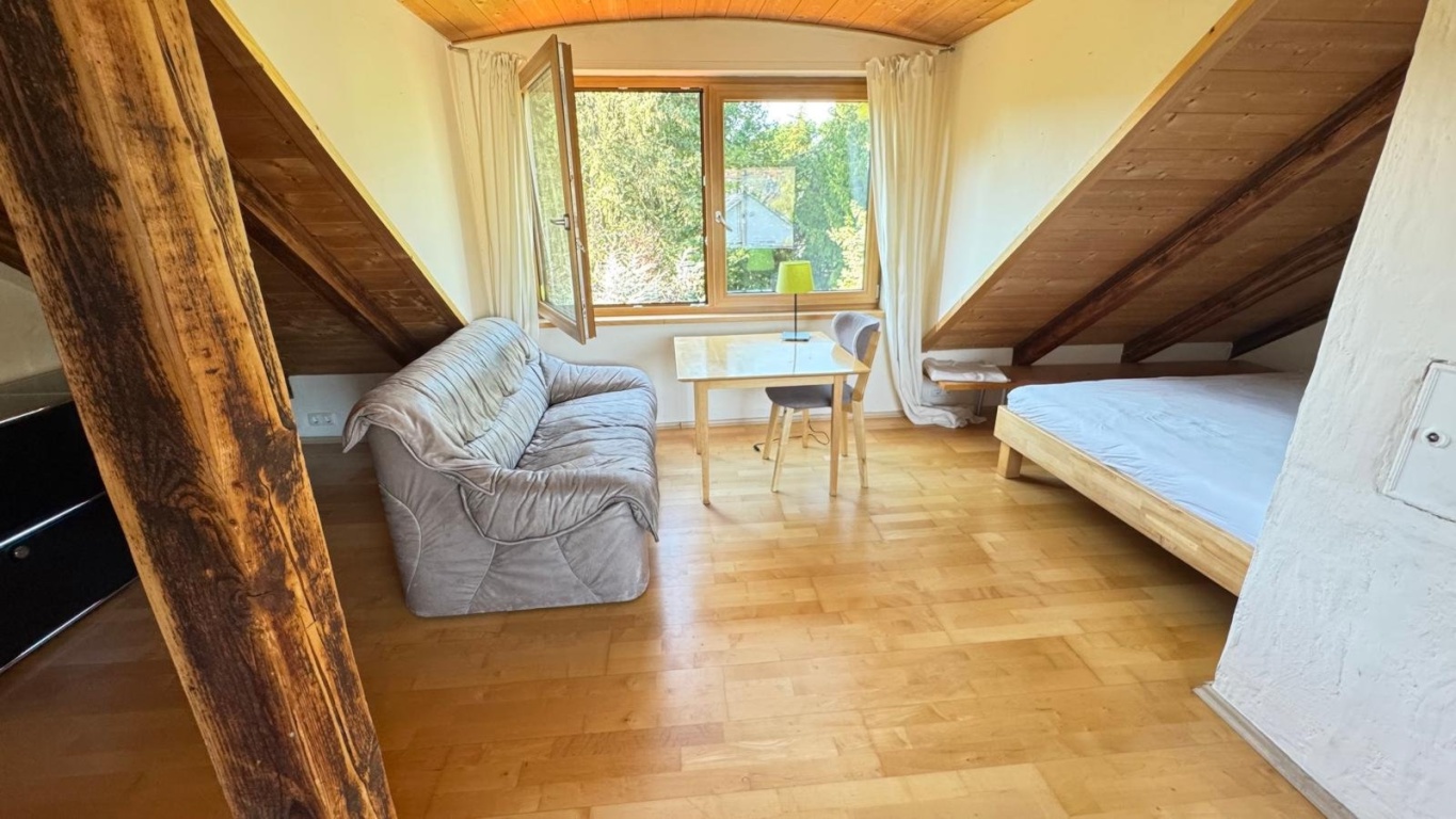 Lichtdurchflutete 1-Zimmer Wohnung / Appartment in zentraler Lage mit perfekter öffentlichen Anbindung – Kraiburgerstraße, 81673 München Berg am Laim – Vorschaubild 6