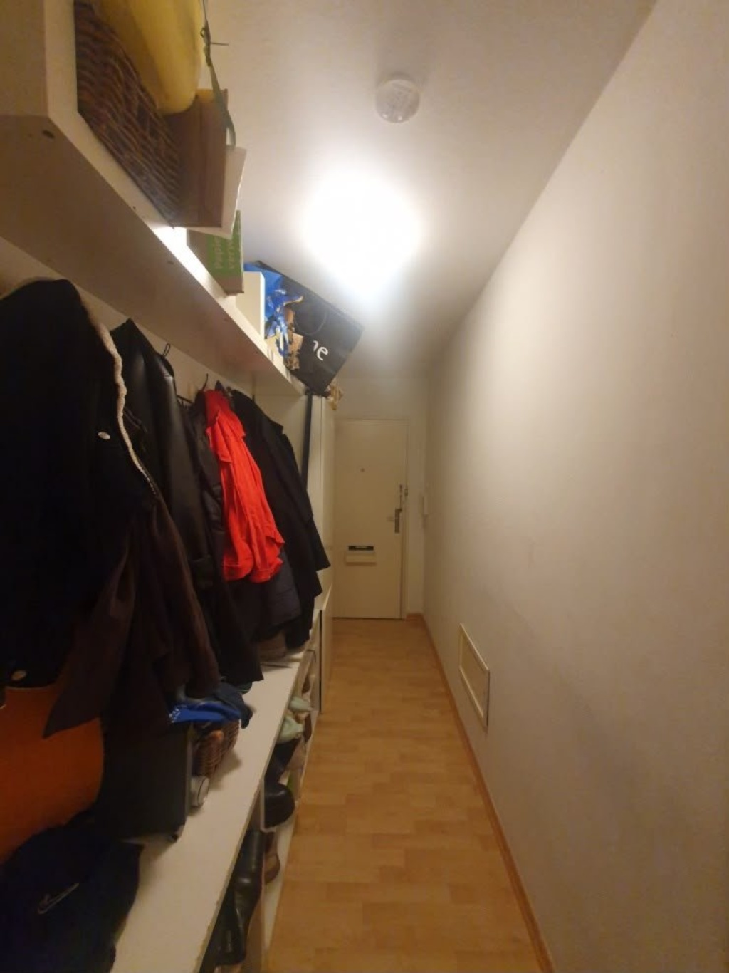 WG-Zimmer Schwabing-West Erich-Kästner-Straße - Flur
