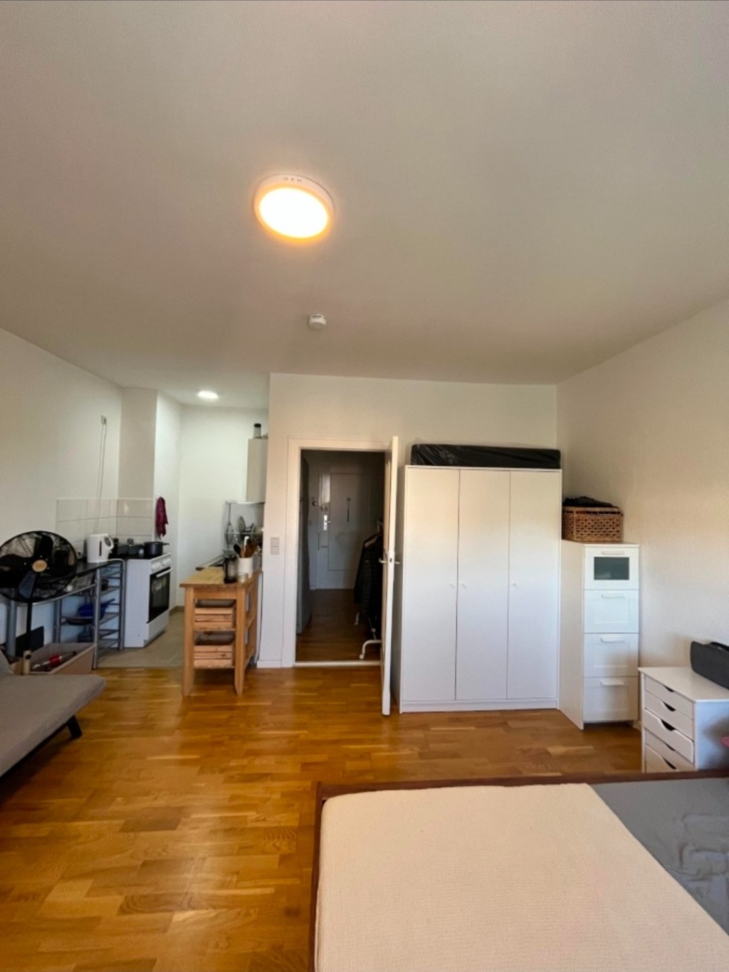 1 Zimmer Wohnung möbliert nähe Kurt Schumacher Platz/Charité/Tegel – Togostr, 13351 Berlin Wedding – Vorschaubild 3