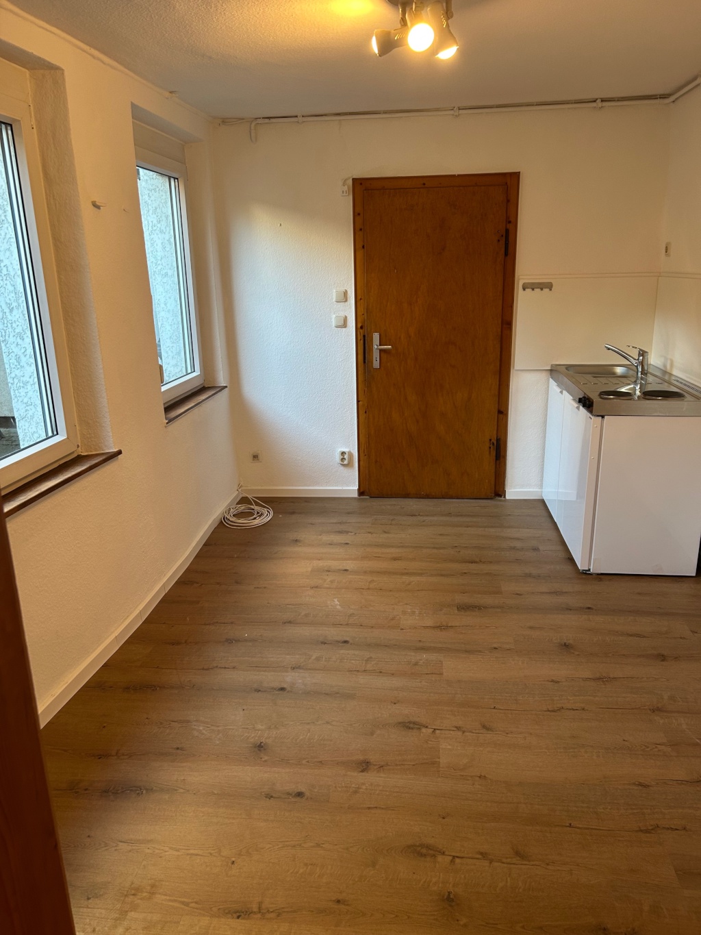 Renoviertes Studentenapartment, 2 Zimmer in unmittelbarer Nähe zum Schlossgarten und der Uni-Bibliothek