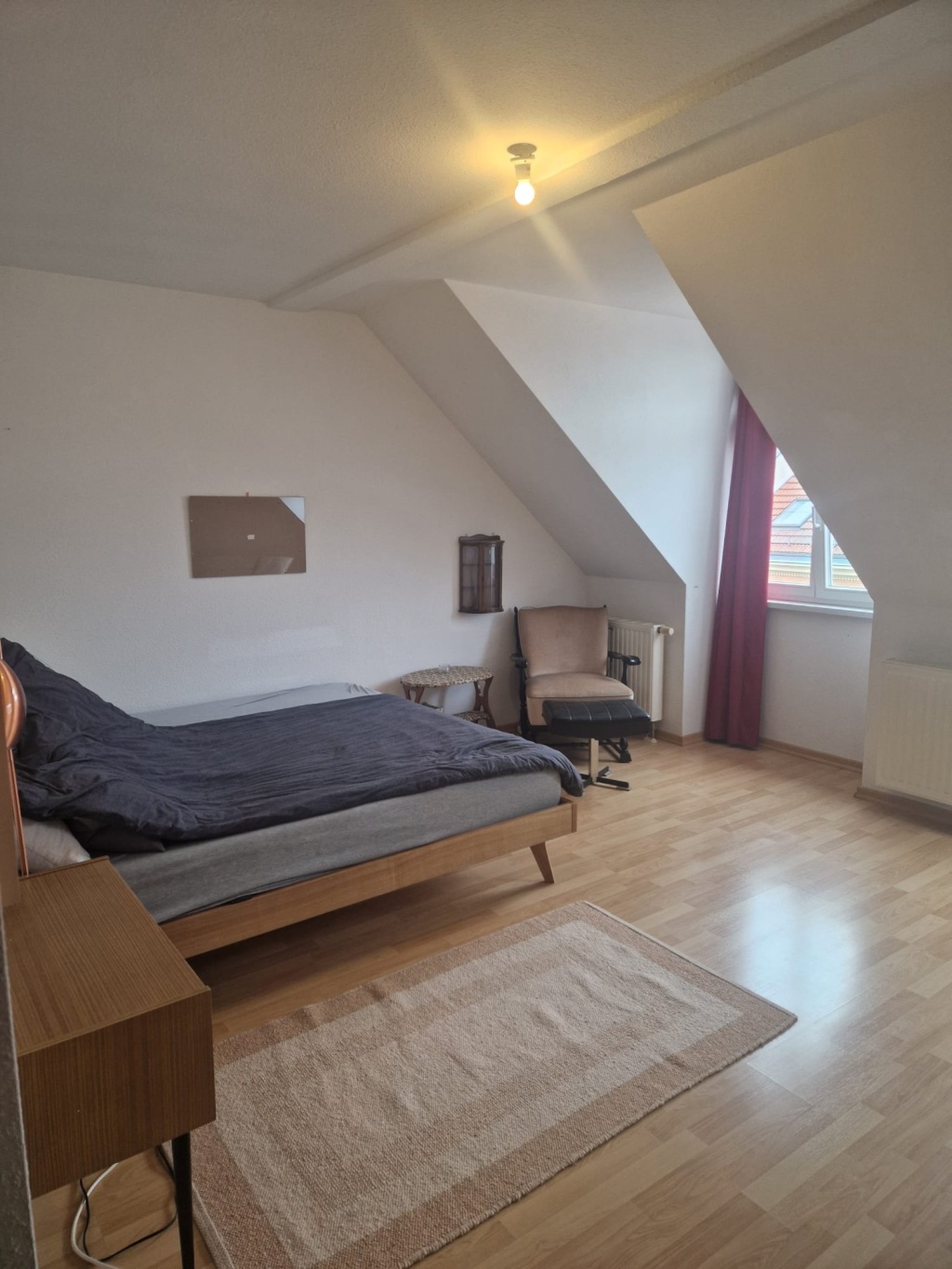 Upscale Attic Apartment with Stunning City Views – 4177 Leipzig Altlindenau – Vorschaubild 7