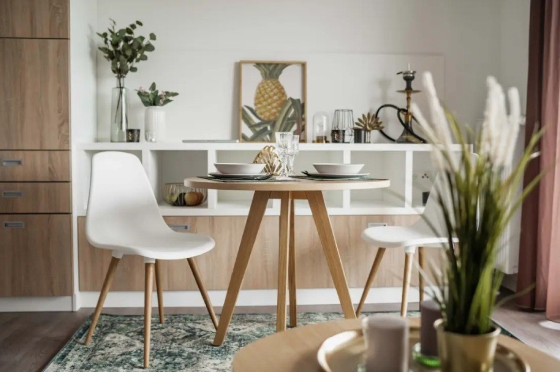Untervermietung (Zwischenmiete / Subletting) 5 Monaten - Komfort Urban iLive Vollmöblierte Wohnung Heilbronn 23 m2 ab 01.10.2026 (717 EUR) (NUR für EINE (1) Person) Heilbronn. Suitable for Young Professionals / Students / Interns / Trainees – Schmollerstraße 55, 74074 Heilbronn Heilbronn – Vorschaubild 5