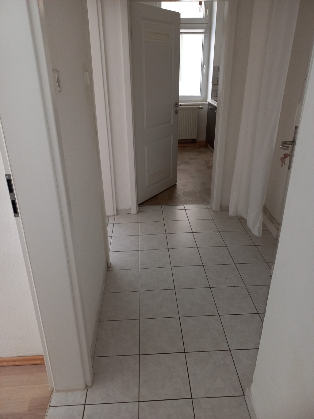 2-Zi-Wohnung in Stuttgart Süd zu vermieten – Böheimstrasse 87, 70199 Stuttgart Süd – Vorschaubild 11