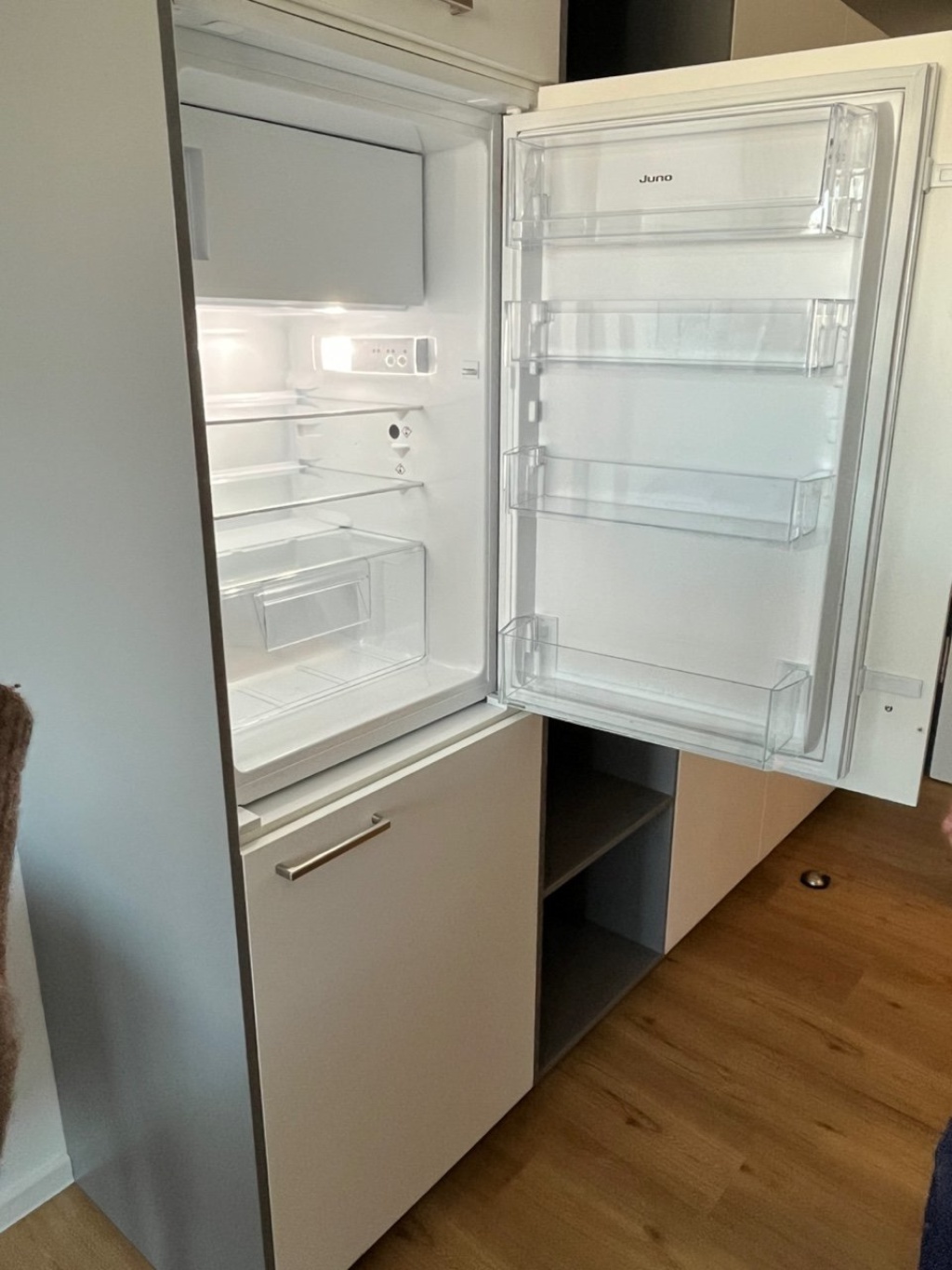 1 Room Flat Frankfurt-Riedberg Altenhöferallee - Kühlschrank