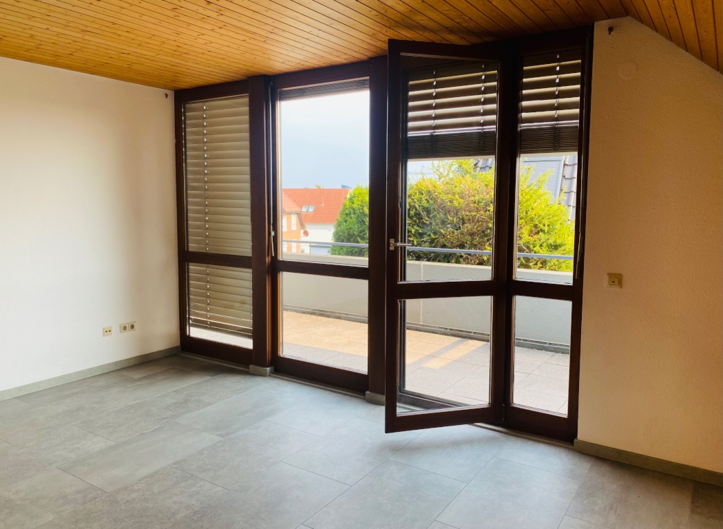 Helle, ruhige DG-Wohnung im schönen Vaihingen