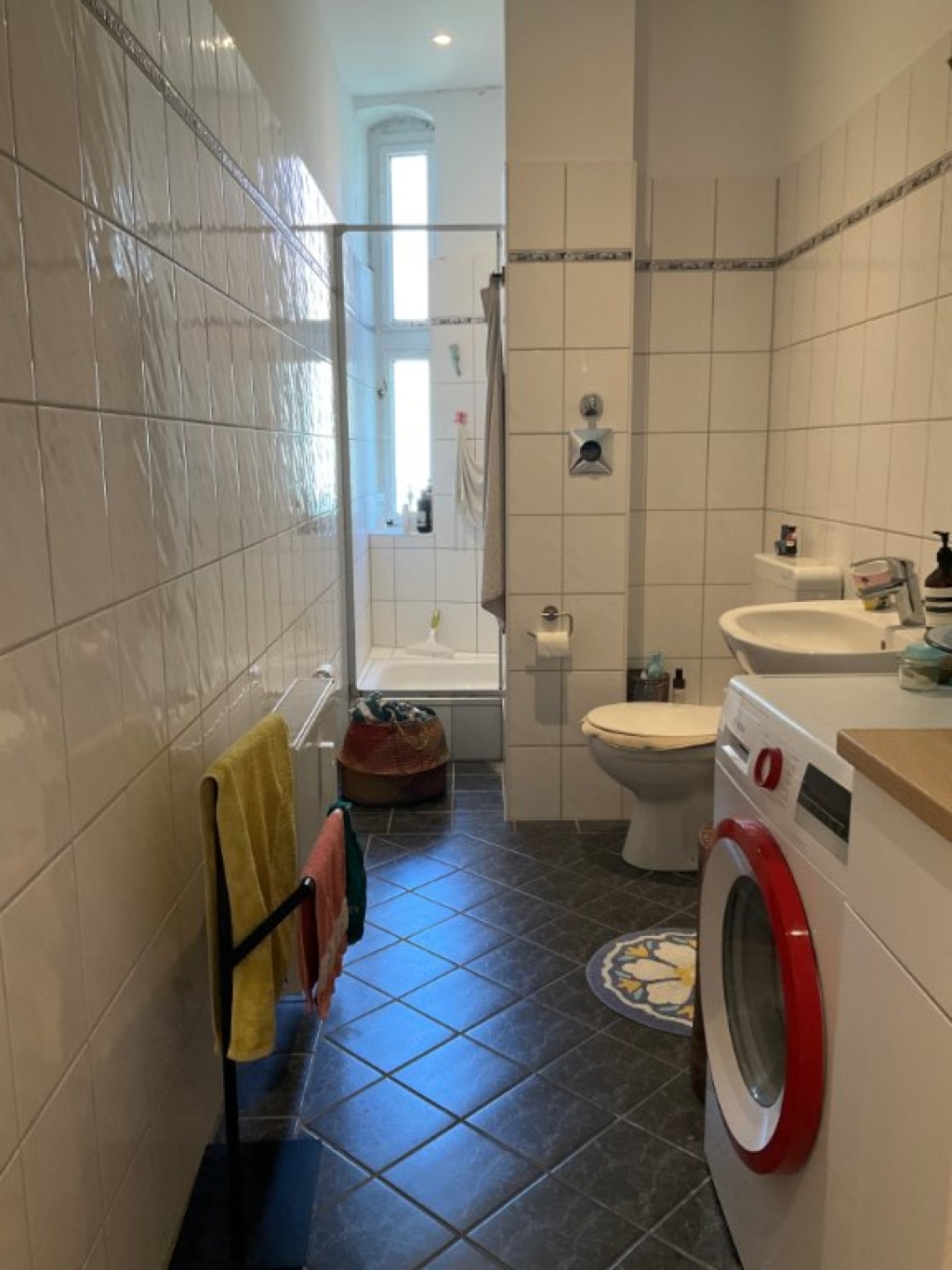 Apartamento Neukölln Donaustraße - Bathroom with shower