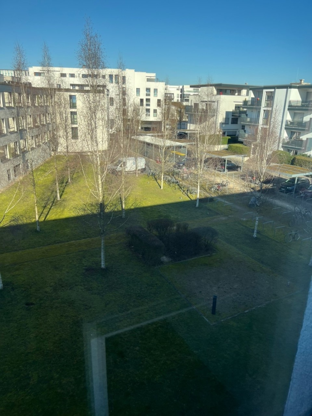 1 Room Flat Frankfurt-Riedberg Altenhöferallee - Fenster
