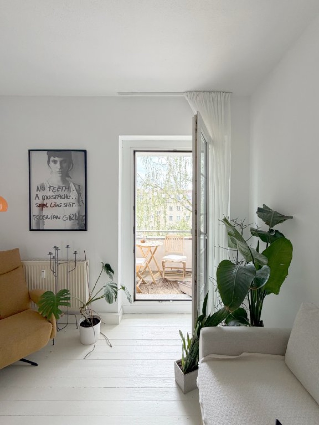 22 SEP - 15 OCT: Cozy 2-room apartment SHORT TERM – Oberlandstraße, 12099 Berlin Neukölln – Vorschaubild 2