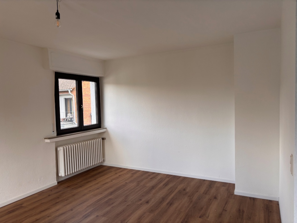 Großzügige offene Maisonettewohnung mit Garage – Goldammerweg 353, 50829 Köln Vogelsang – Vorschaubild 7