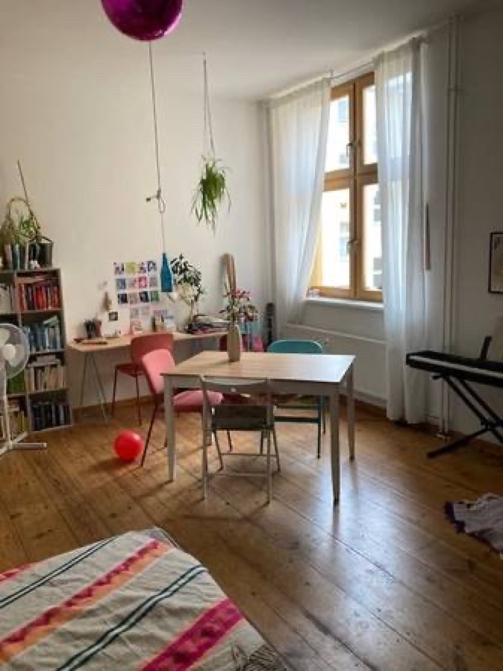Sublet Colorful Apartment (Flinta / Single Female) – Stargarder Str., 10437 Berlin Prenzlauer Berg – Vorschaubild 3