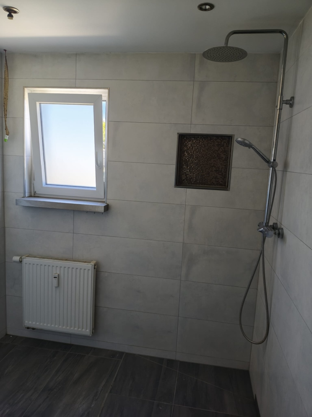 Sehr große Wohnung, fast das ganze Haus, für eine 5er WG mit 2Bädern, große Küche und Wohnzimmer zu vermieten – 34127 Kassel Mitte – Vorschaubild 11
