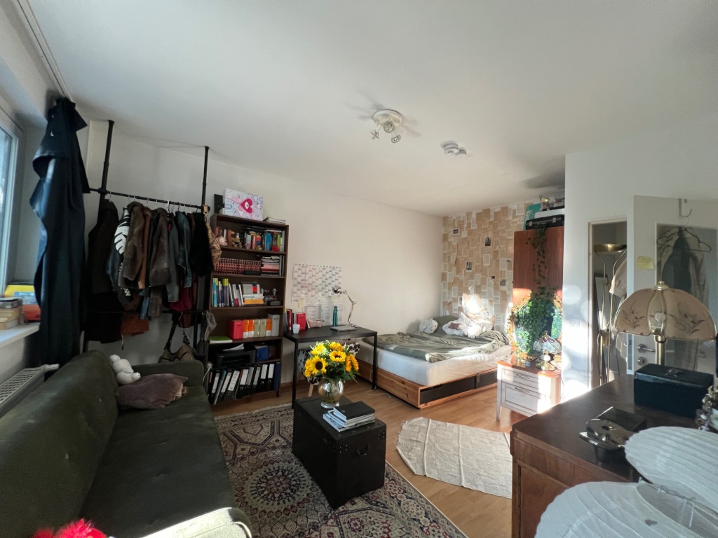 3 Month Sublet: 1 Zimmer Wohnung mit 35qm und Balkon – Gotthardstraße 26, 13407 Berlin Reinickendorf – Vorschaubild 2