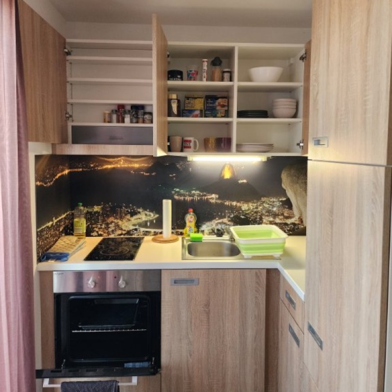 Möbliertes Penthouse-Apartment mit Dachterrasse in Heilbronn — Urban Living – Schmollerstraße 55, 74074 Heilbronn Heilbronn – Vorschaubild 3
