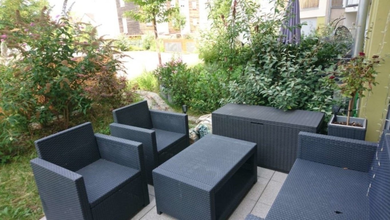 Habitación en WG Haslach U - Sitzecke im Garten