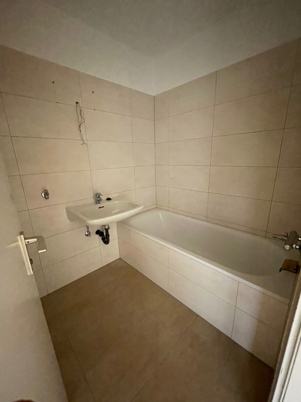 Helle 3 Zimmerwohnung mit Balkon & Kfz Stellplatz – Stresemannstraße 9, 64297 Darmstadt Eberstadt – Vorschaubild 12