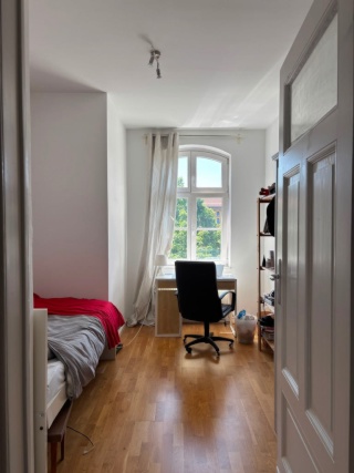 Calm person needed for flat-share — photo 1