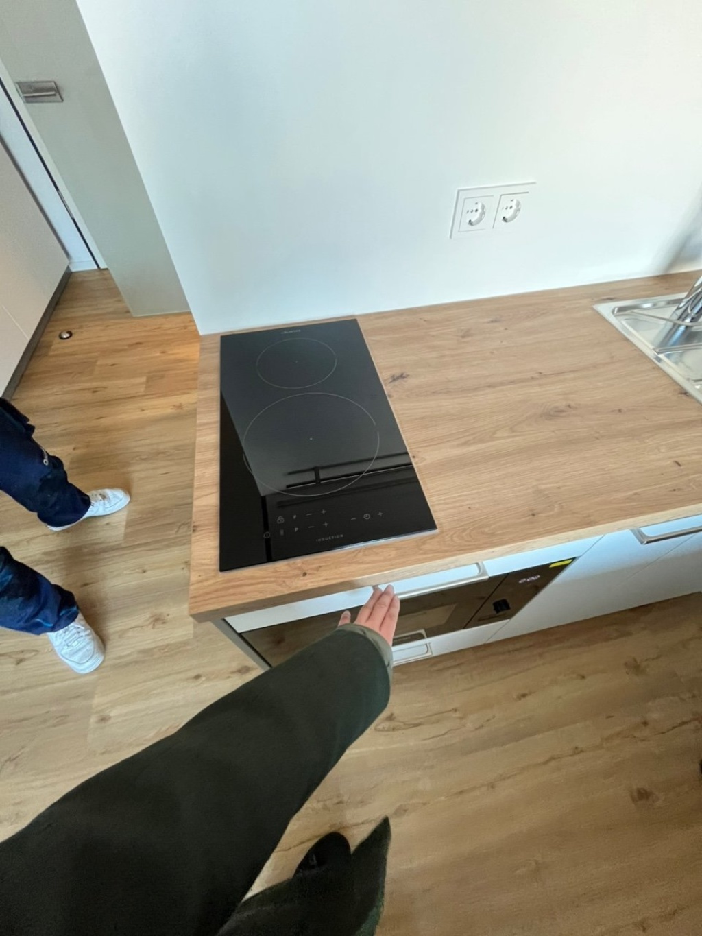 1 Room Flat Frankfurt-Riedberg Altenhöferallee - Küche