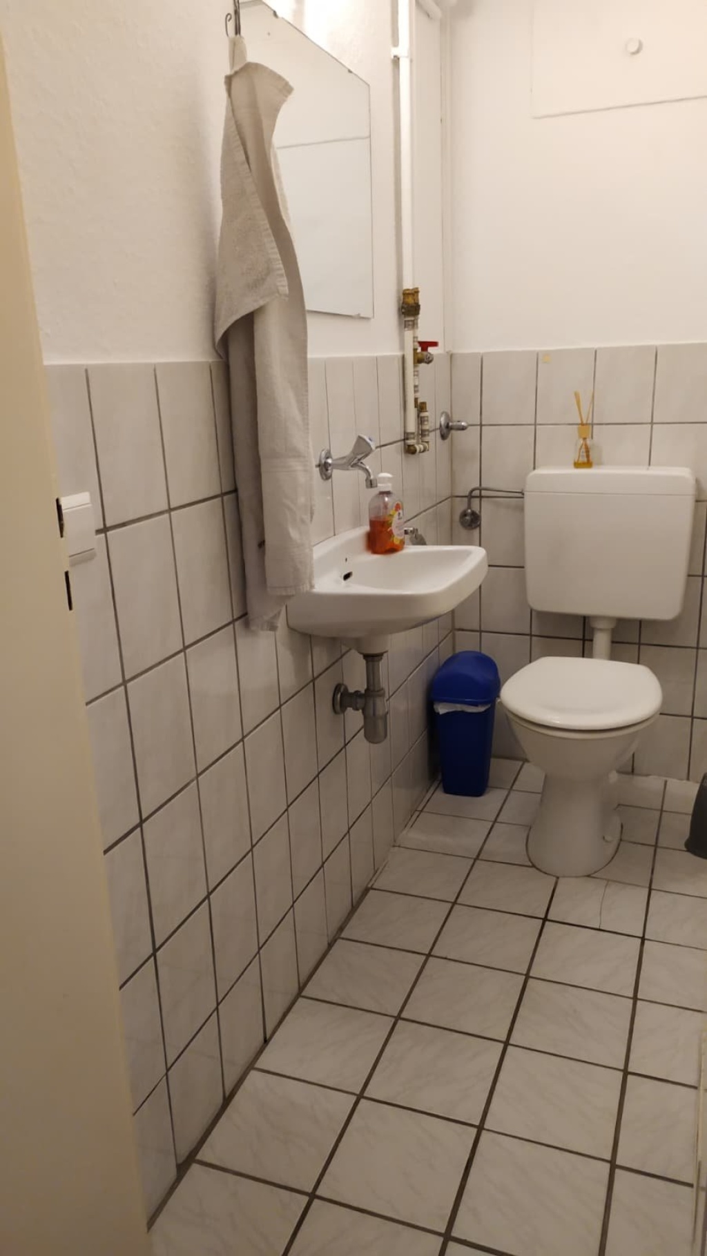 WG-Zimmer Birkach Erisdorfer Str. 54 - WC