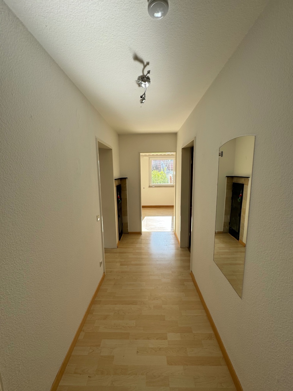 Helle 3 Zimmer Wohnung zu vermieten in Stuttgart – Uhlbacherstr, 70329 Stuttgart Obertürkheim – Vorschaubild 10