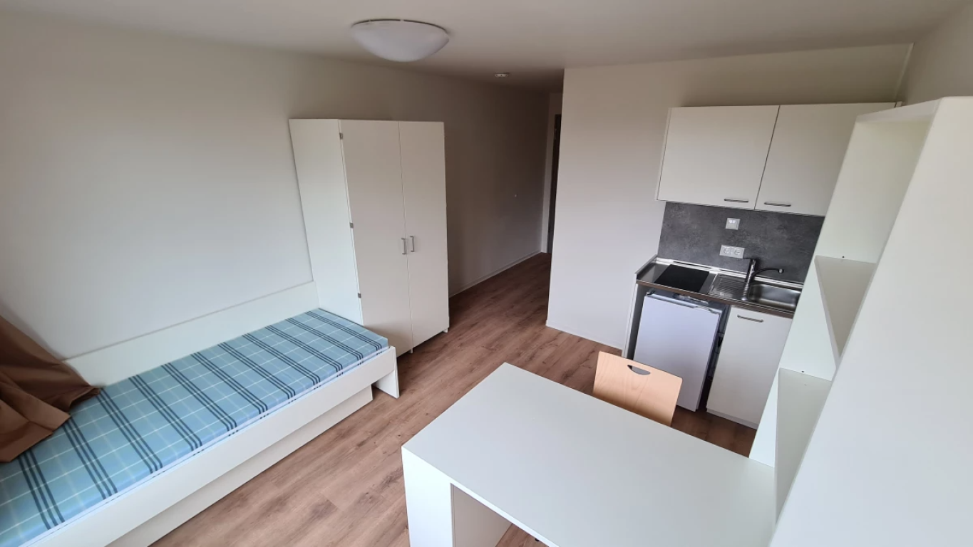 Studio Room Available for Sublet from September 16th