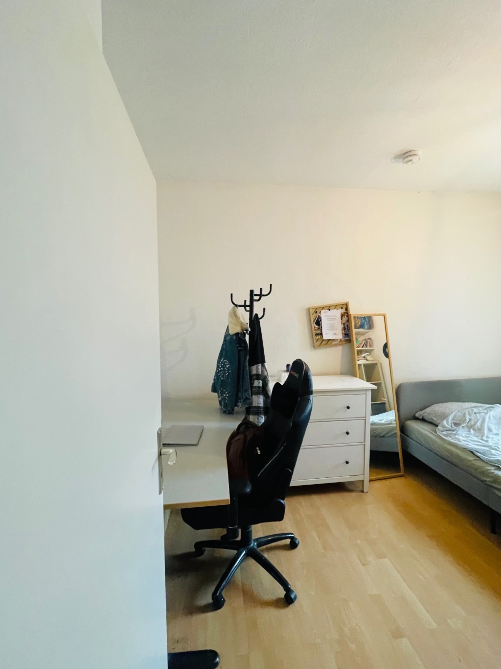 Habitación en WG Stadtmitte Augsburger-Tor-Platz 5 - foto 3