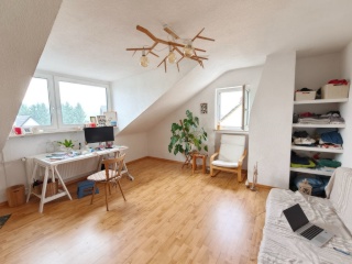 Anzeigenbild: All to yourself: 2 rooms and a balcony in a spacious shared apartment for two.