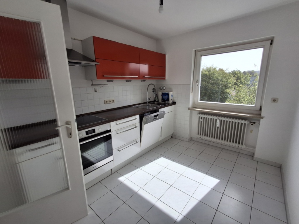 WG-Zimmer Trudering-Riem Von-Heydebreck-Straße - Shared kitchen - refurbishing and furnishing ongoing, finished by 15/09