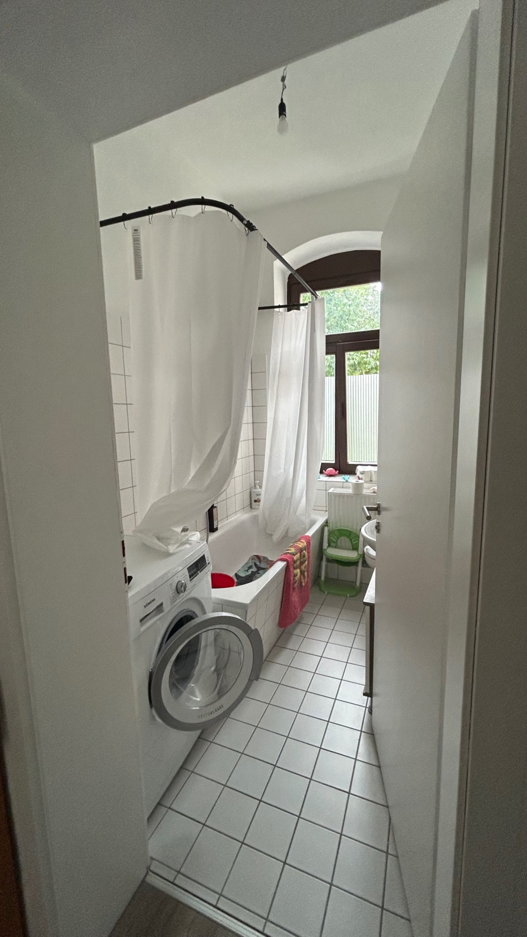 möblierte 2-Zimmer-Wohnung in der Neustadt (Zwischenmiete 15.09 - 03.11) – Prießnitzstraße, 1099 Dresden Äußere Neustadt – Vorschaubild 4