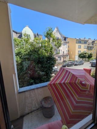 Ad image: Große Wohnung in Altbauvilla (Südstadt) sucht freundich-offene, .... neue BewohnerInnen