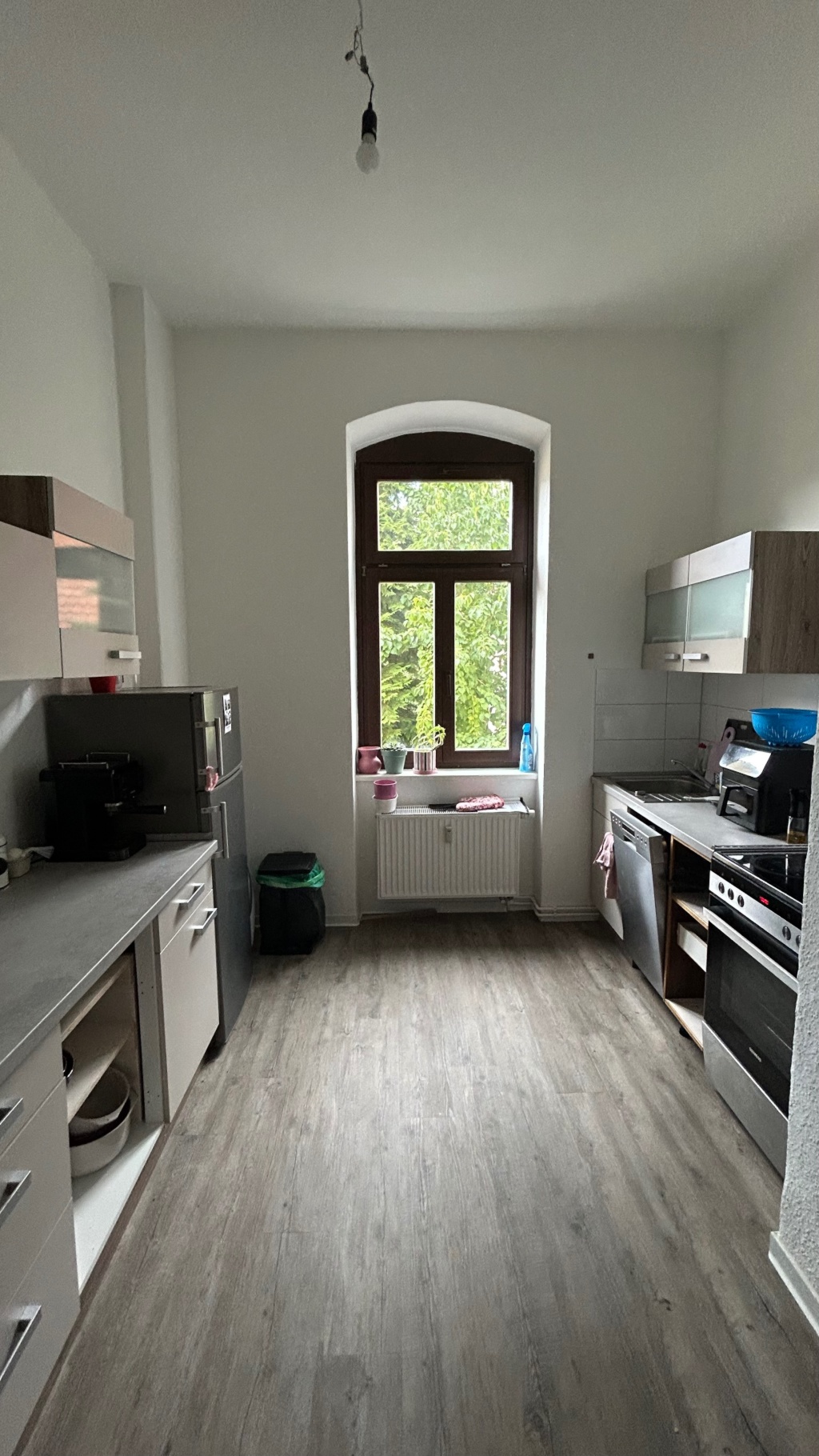 möblierte 2-Zimmer-Wohnung in der Neustadt (Zwischenmiete 15.09 - 03.11) – Prießnitzstraße, 1099 Dresden Äußere Neustadt – Vorschaubild 3