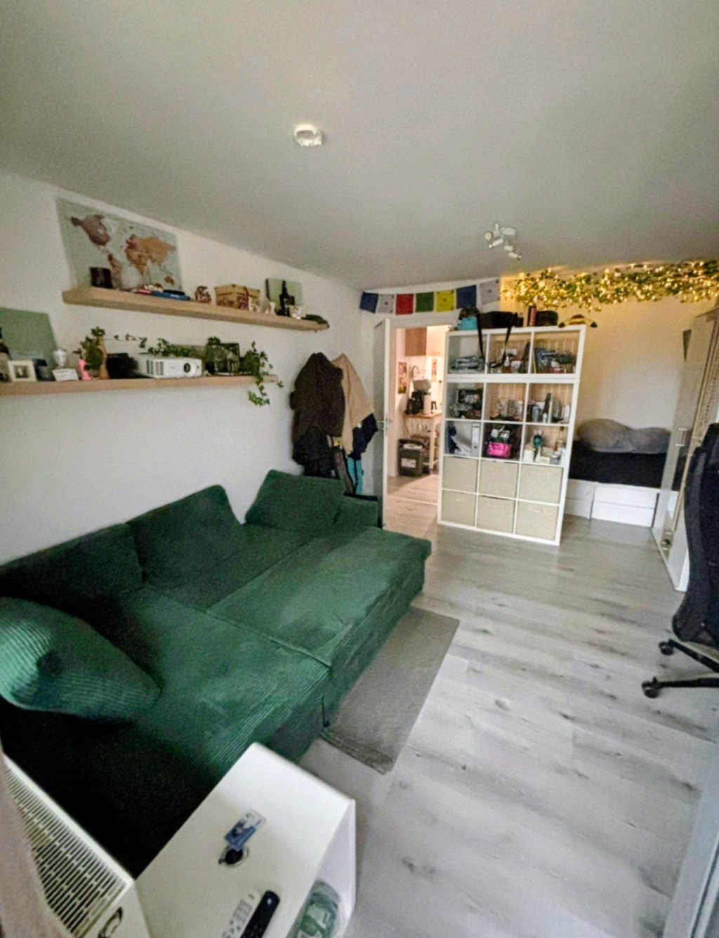 Moderne, zentrale, helle 2- Zimmerwohnung mit Balkon, Einbauküche und Kellerabteil in München WG geeignet – 81673 München Berg am Laim – Vorschaubild 10
