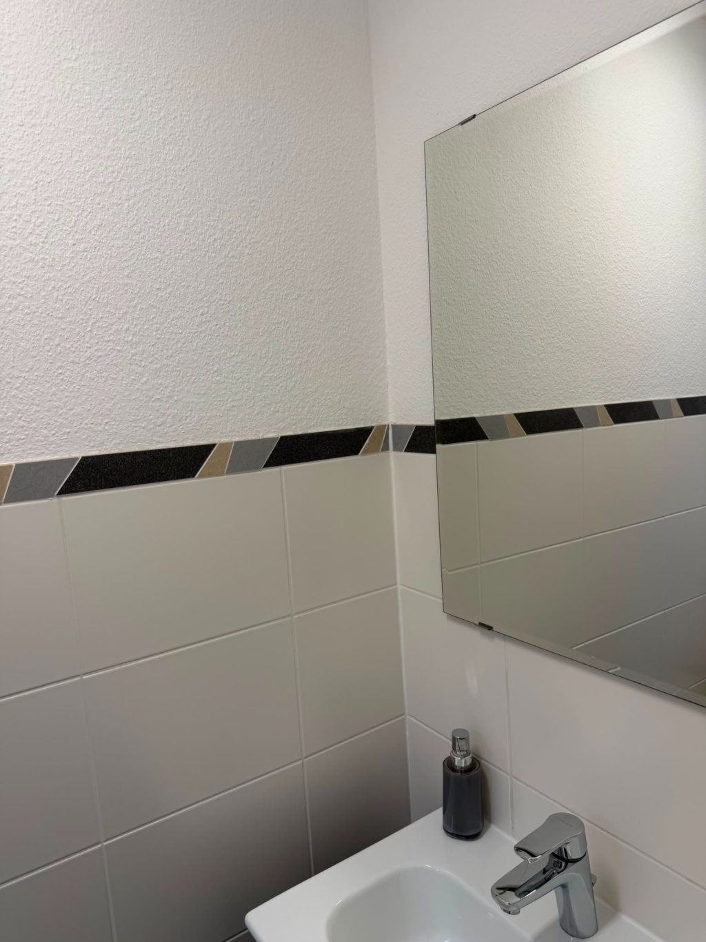 WG-Zimmer Garching b. München Rudolf-Schöppe-Weg 20 - WC EG