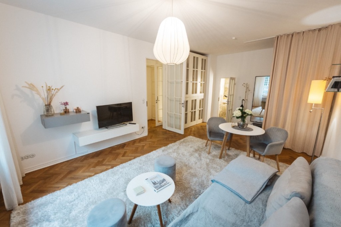 möblierte und zentrale 2-Zimmer Wohnung – St.-Apern-Straße, 50667 Köln Köln – Vorschaubild 12