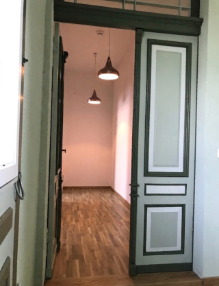 Anzeigenbild: Schöne 2-Zimmer-Altbauwohnung am Villenviertel zwischen Altstadt und Wald