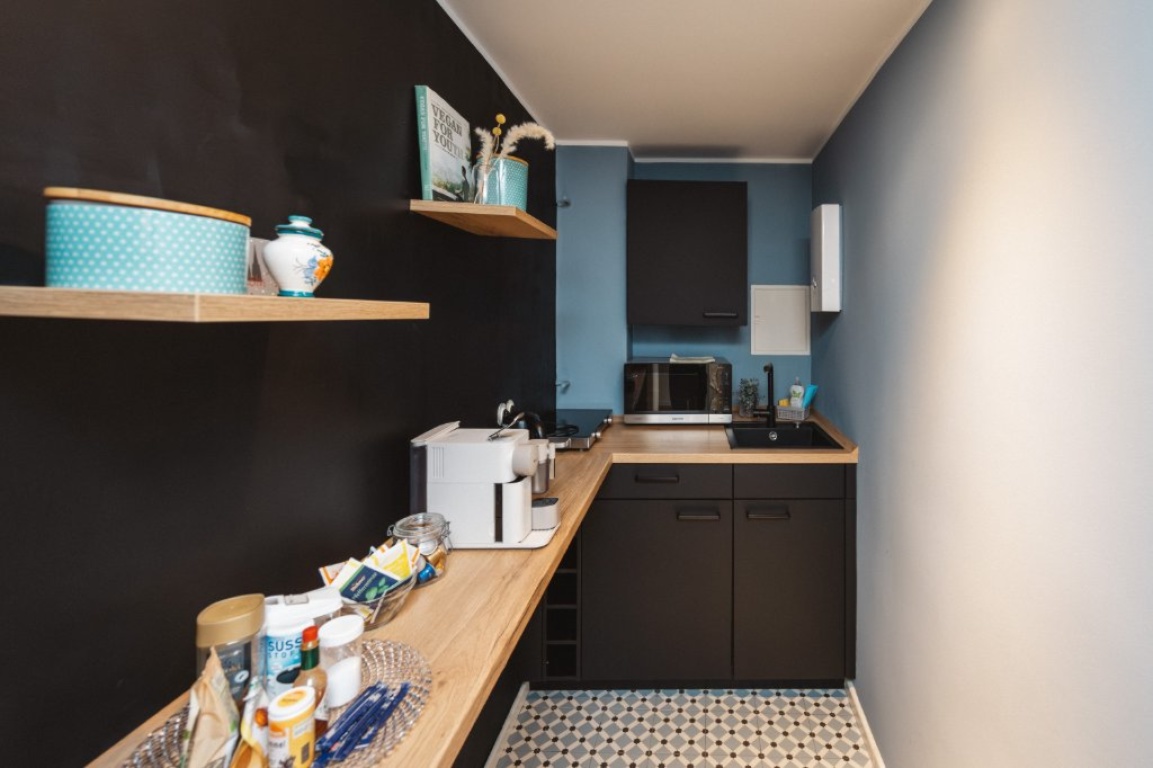 möblierte und zentrale 2-Zimmer Wohnung – St.-Apern-Straße, 50667 Köln Köln – Vorschaubild 5