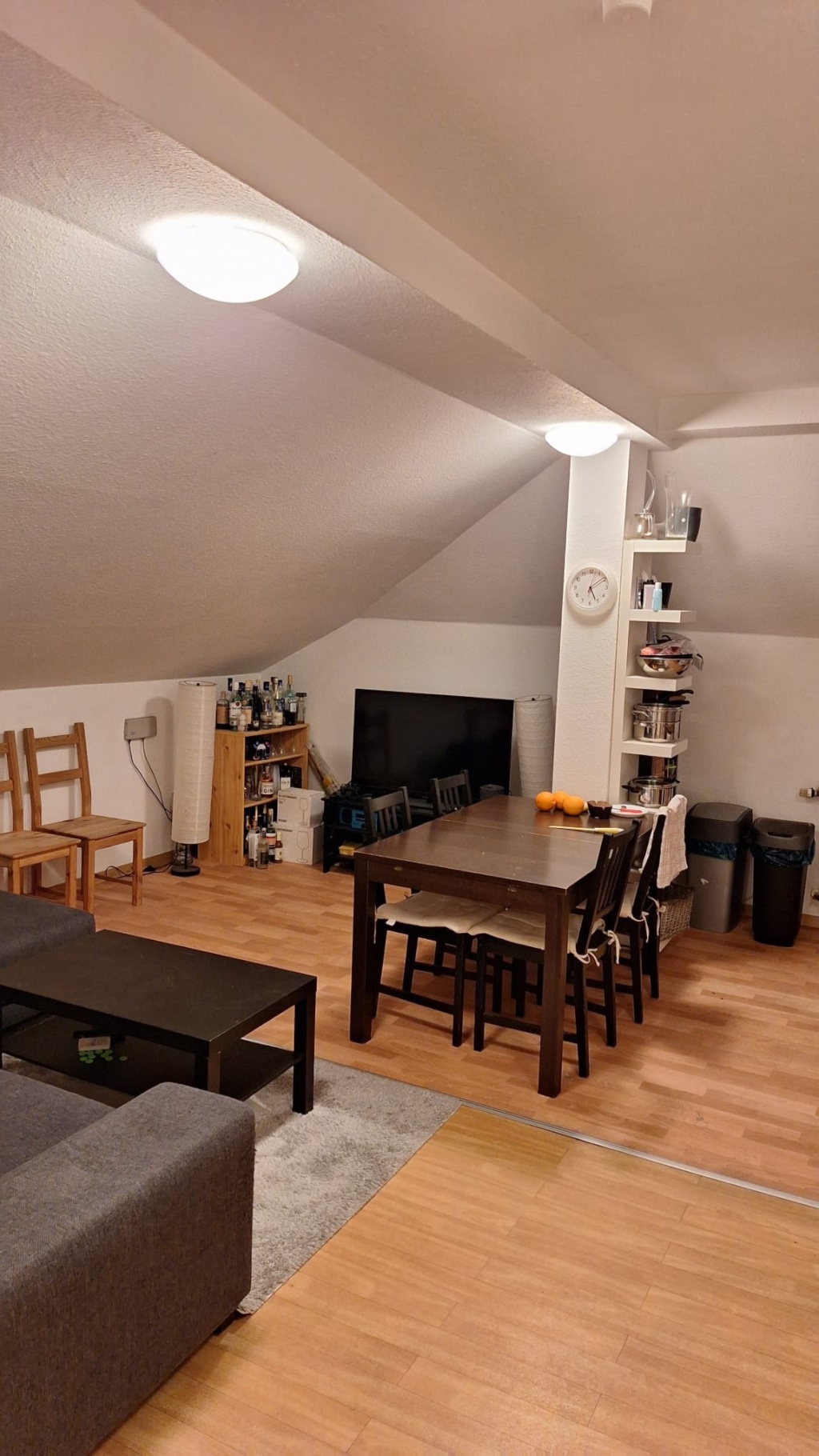 Flatshare Centrum Hüfferstraße - v