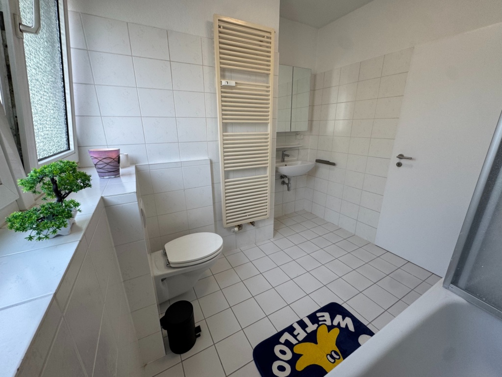 WG-Zimmer Dornbusch Lucaestraße 15 - Badezimmer