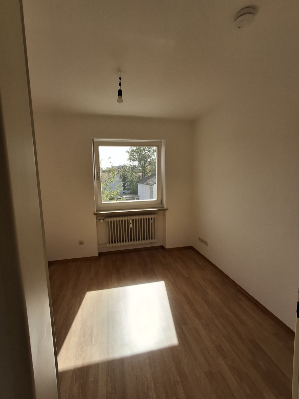WG-Zimmer Trudering-Riem Von-Heydebreck-Straße - shared living / gaming room - refurbishing and furnishing ongoing - finished by 15/09