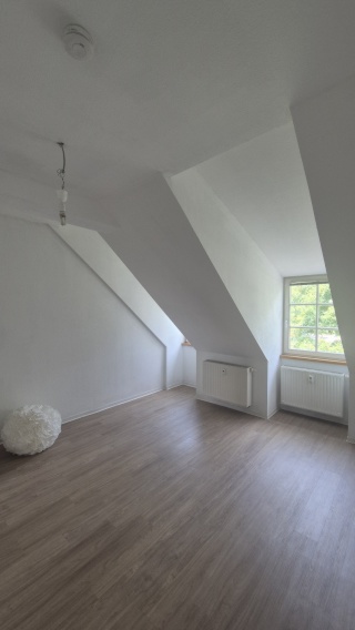 Anzeigenbild: WG-Zimmer zur Überbrückung