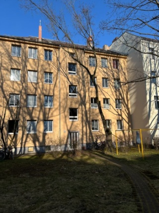 3 Zimmer Wohnung unmöbliert mit Küche — photo 1