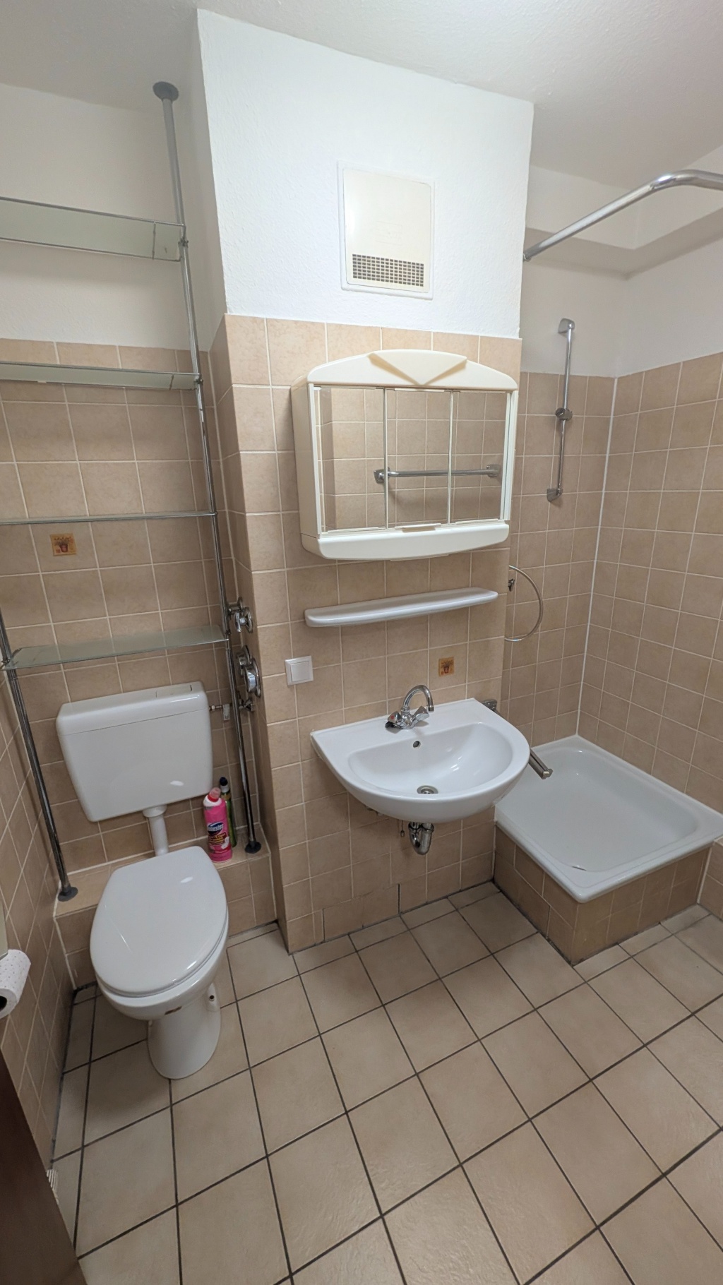 Helles 1-Zimmer Apartment/Wohnung - 400m von der Uni entfernt – D7 23, 68159 Mannheim Innenstadt – Vorschaubild 5