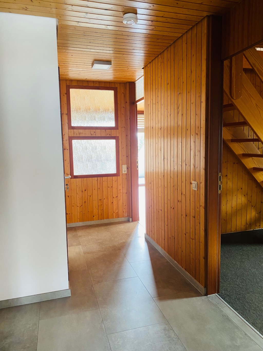 Helle, ruhige DG-Wohnung im schönen Vaihingen – Schexweg, 70563 Stuttgart Vaihingen – Vorschaubild 2