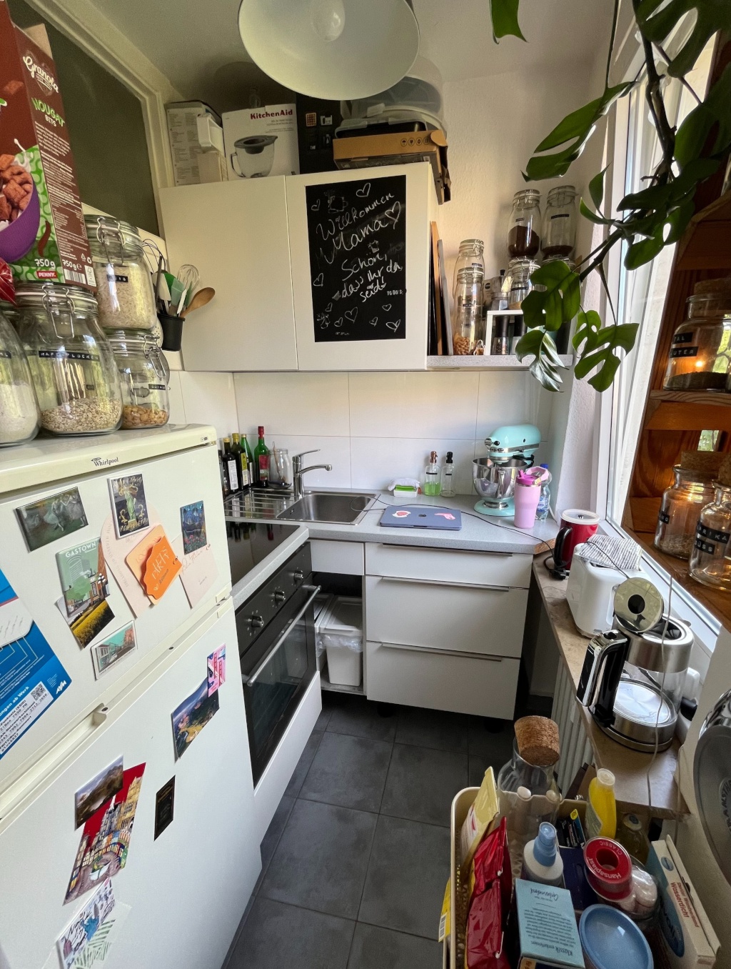 Süße 1-Zimmer-Wohnung zur Untermiete (September 2026 - Mai 2027) – Trierer Straße 21a, 50676 Köln Altstadt-Süd – Vorschaubild 3