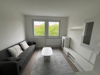 Anzeigenbild: Möblierte Singlewohnung im Grünen! Ideal für Studenten, Azubis und Singles!