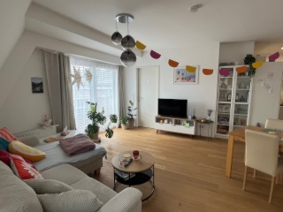 Ad image: 2-Zimmer Wohnung zur befristeten Untermiete / full apartment sublease 5-6 months, 2027