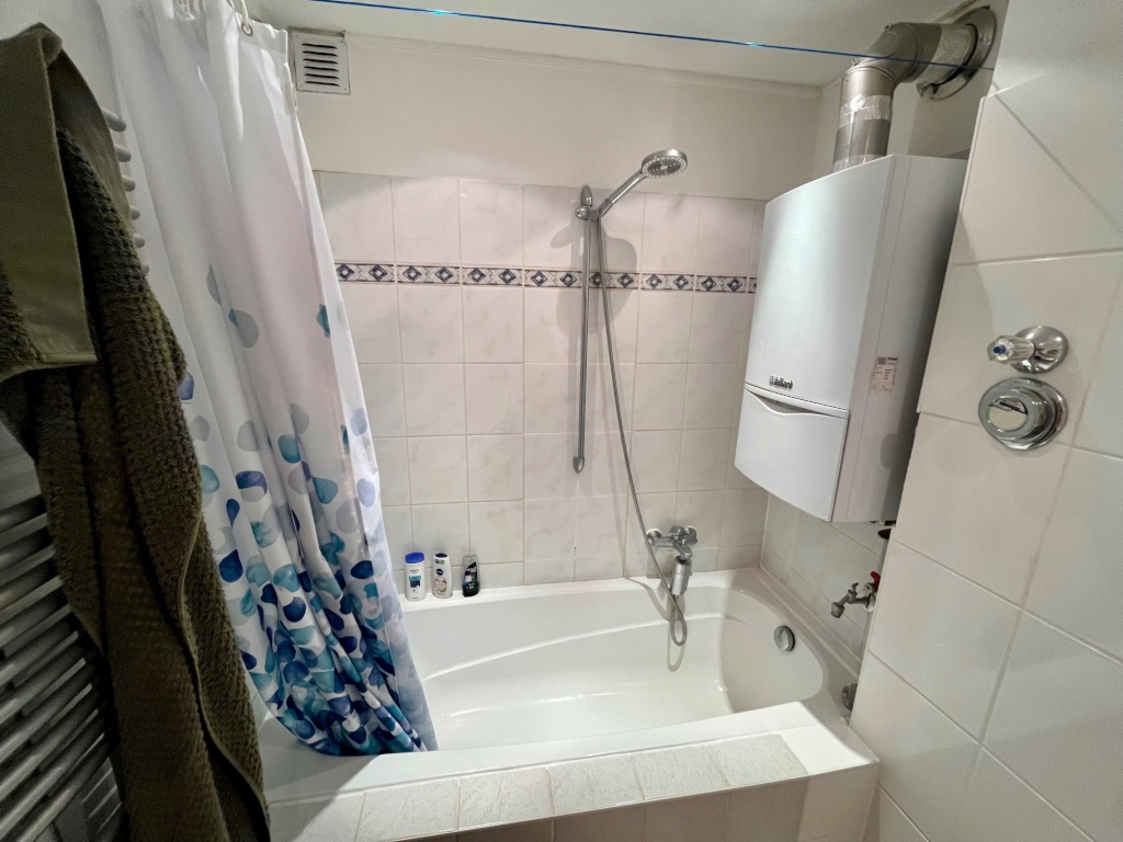 Großzügige und ruhige 3-Zimmer-Wohnung zur Miete – 97072 Würzburg Sanderau – Vorschaubild 15