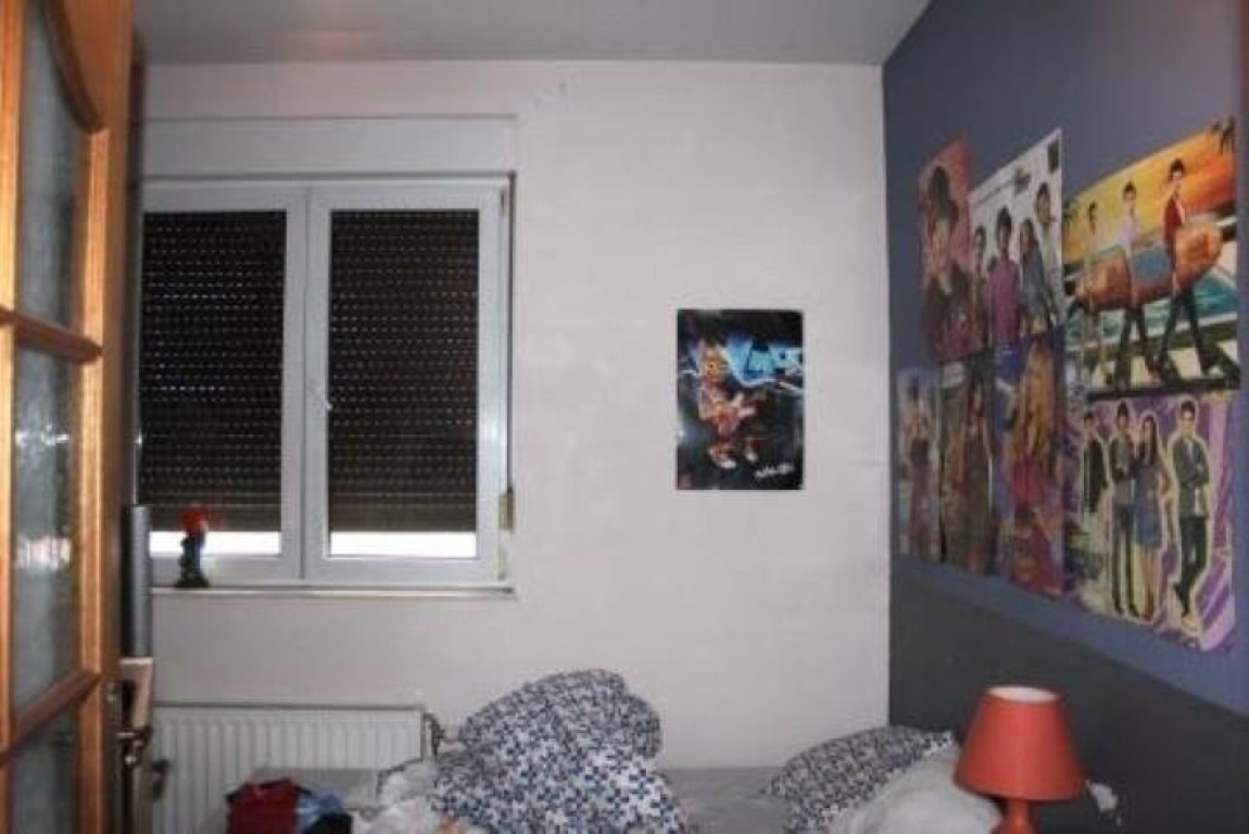 Wunderschöne 2-Zimmer Altbauwohnung in Würzburg – 97074 Würzburg Frauenland – Vorschaubild 3